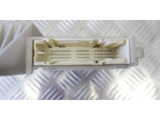   Pojistková skříňka 8267030340   Lexus GS 250 350 300H 450H 2012