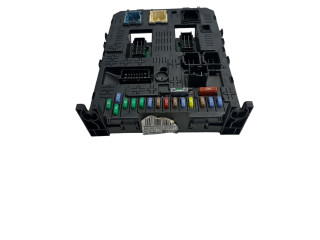 Блок предохранителей 966689548002   Citroen C5    