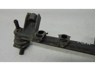 Топливная рампа Renault Clio I 1.5 для двигателя D7F 730