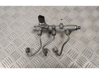 Топливная рампа 51810267, 51984359 Alfa Romeo Giulietta для двигателя 940A4000