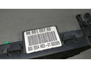 Блок предохранителей 9660105780 Citroen Xsara Picasso