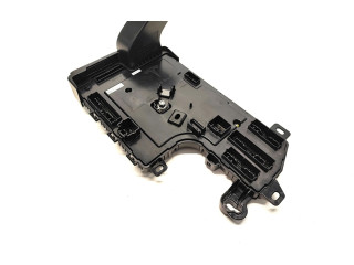 Комфортный модуль 1078673-00-L    Tesla Model 3  L1S 