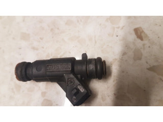 Vstřikovač A1120780049   Mercedes-Benz ML W163  pro benzínový motor 3.2  