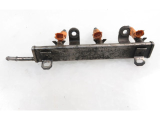 Топливная рампа    Suzuki Alto   для двигателя K10B