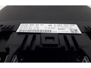Панель приборов    Mercedes-Benz A W176       
