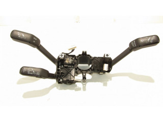 Мултифункционный включатель управления / ручка