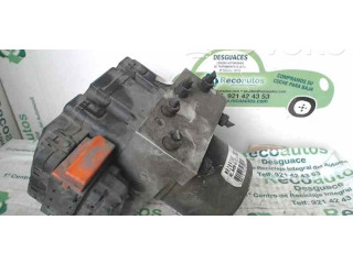 Блок АБС MR289380, AC045001226 Mitsubishi Space Wagon 1999 - 2004 года