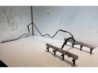 Топливная рампа 05281571AA   Ram 1500  