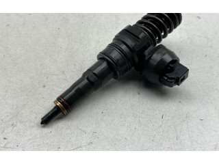 Форсунка 038130073BQ    Audi A6 S6 C6 4F   