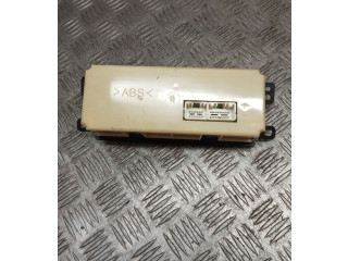 Блок управления климат-контролем CB82B Mazda Premacy