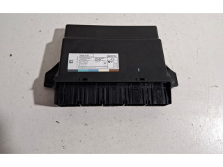 Моторчик заднего дворника 30659730    Volvo V60