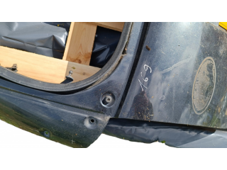 Задняя крышка (багажника)