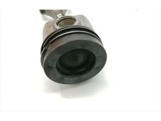  Поршень с шатуном    Volkswagen Golf Cross  