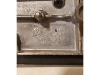 Zpětné zrcátko  Volkswagen Caddy 2003  2K1857502DF  