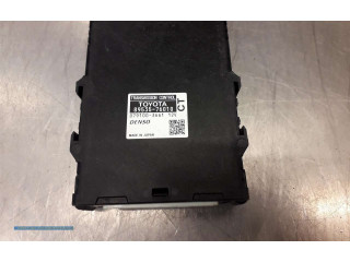 Блок управления коробкой передач    Toyota Prius (XW30)