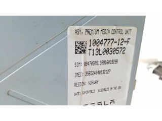 Дисплей 100477712F Tesla Model S