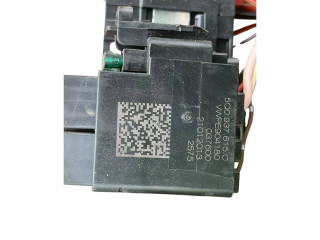 Блок предохранителей 5q0937615c   Skoda Octavia Mk3 (5E)    