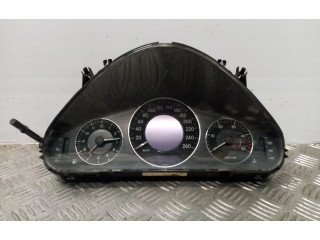 Přístrojová deska Mercedes-Benz E AMG W210 2003 A2115405611, 110080250009