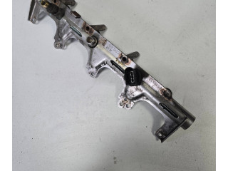 Топливная рампа 06F133317   Audi A3 S3 8P   для двигателя BLS