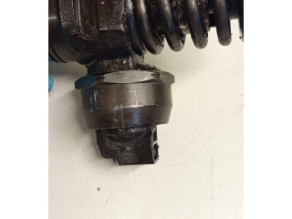 Vstřikovač 038130073AP   Volkswagen Caddy     