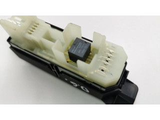 Включатель электрических окон