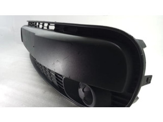 Передняя решётка Fiat 500L 2013- года 735522417