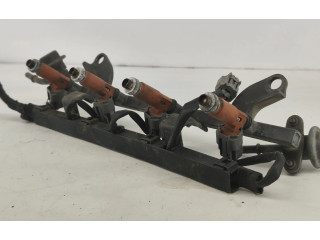 Vstřikovací lišta Mazda 323