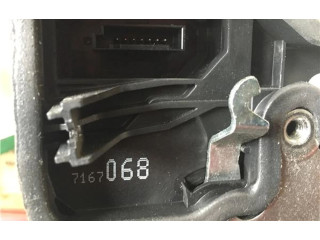 Řídící jednotka 7167068 BMW 5 E60 E61 2005