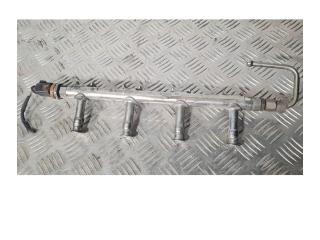 Vstřikovací lišta 03F133320C   Seat Ibiza IV (6J,6P)    CBZB 