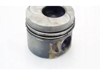 Píst Volkswagen Multivan T5