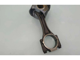  Поршень с шатуном    Skoda Octavia Mk2 (1Z)  