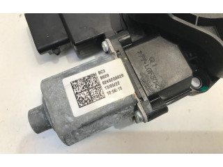 Zpětné zrcátko Hyundai i20 (BC3 BI3) 2022 82460Q0010, 82402Q0020