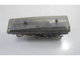 Pojistková skříňka 9559790, 9559790 Saab 900 1990