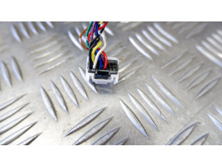 Зеркало электрическое Mitsubishi Outlander 2013 - 2021 года