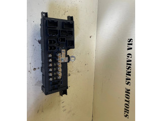 Блок предохранителей  9452993, 518322110   Volvo V70    