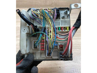 Pojistková skříňka Řídící jednotka BSM 8200481866, 5191580A8 Renault Megane II 2006