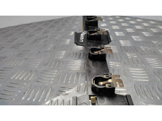 Держатель крышки лампы заднего фонаря