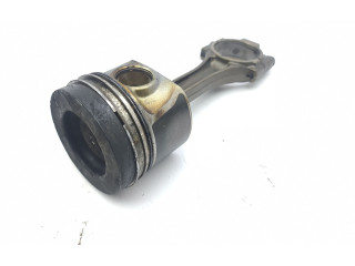  Поршень с шатуном    Volkswagen PASSAT B6  