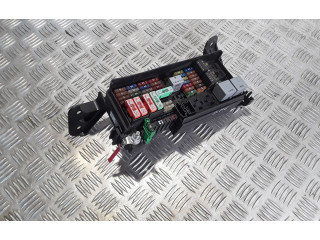 Pojistková skříňka A1645451740, A1645403372 Mercedes-Benz ML W164 2008