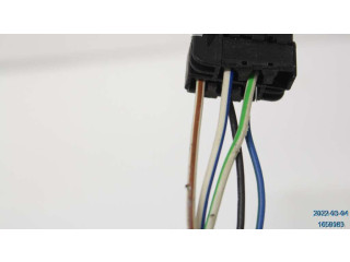 Зеркало электрическое        Volvo S70  V70  V70 XC  1997 - 2000 года   