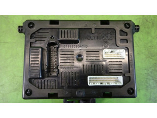 Pojistková skříňka 8200528486 Renault Modus 2005