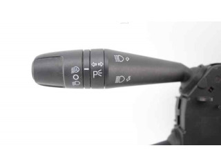 Ручка стеклоочистителей 1561013040 Alfa Romeo Giulietta