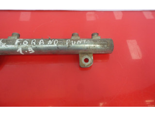 Топливная рампа 0445214086, 0281002507   Fiat Grande Punto  