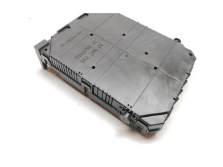 Pojistková skříňka 9832881080, 1892042374 Peugeot 208 2020