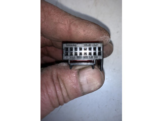 Зеркало электрическое Volkswagen Golf Plus 2005 - 2013 года