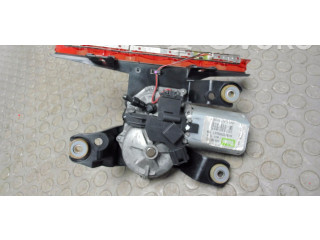 Моторчик заднего дворника 1698200340    Mercedes-Benz A W169