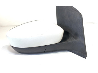 Зеркало электрическое        Skoda Citigo  2011 - 2020 года   