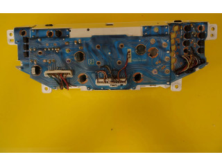 Панель приборов 769216250, 769914990 Mazda 323 F