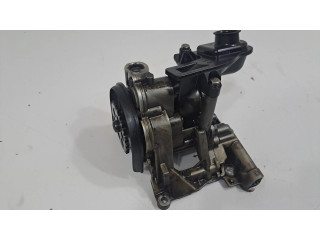 Масляный насос N57 D30 A 7823009 BMW X5 F15 3.0