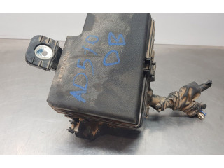 Pojistková skříňka Řídící jednotka BSM 821150UD30B Toyota Yaris 2017